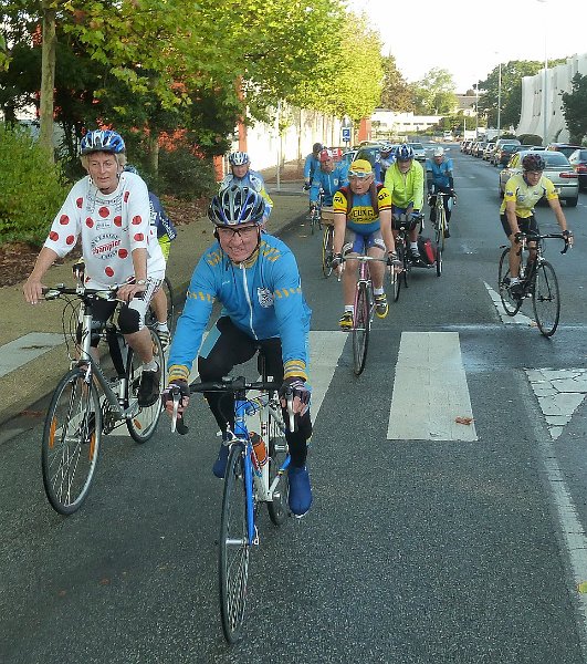 2010-10-10 09 20 Tour d_honneur.JPG